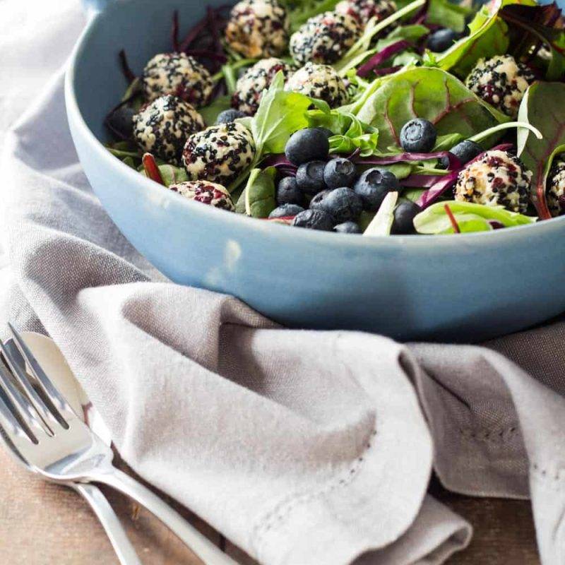 GOAT CHEESE SALAD